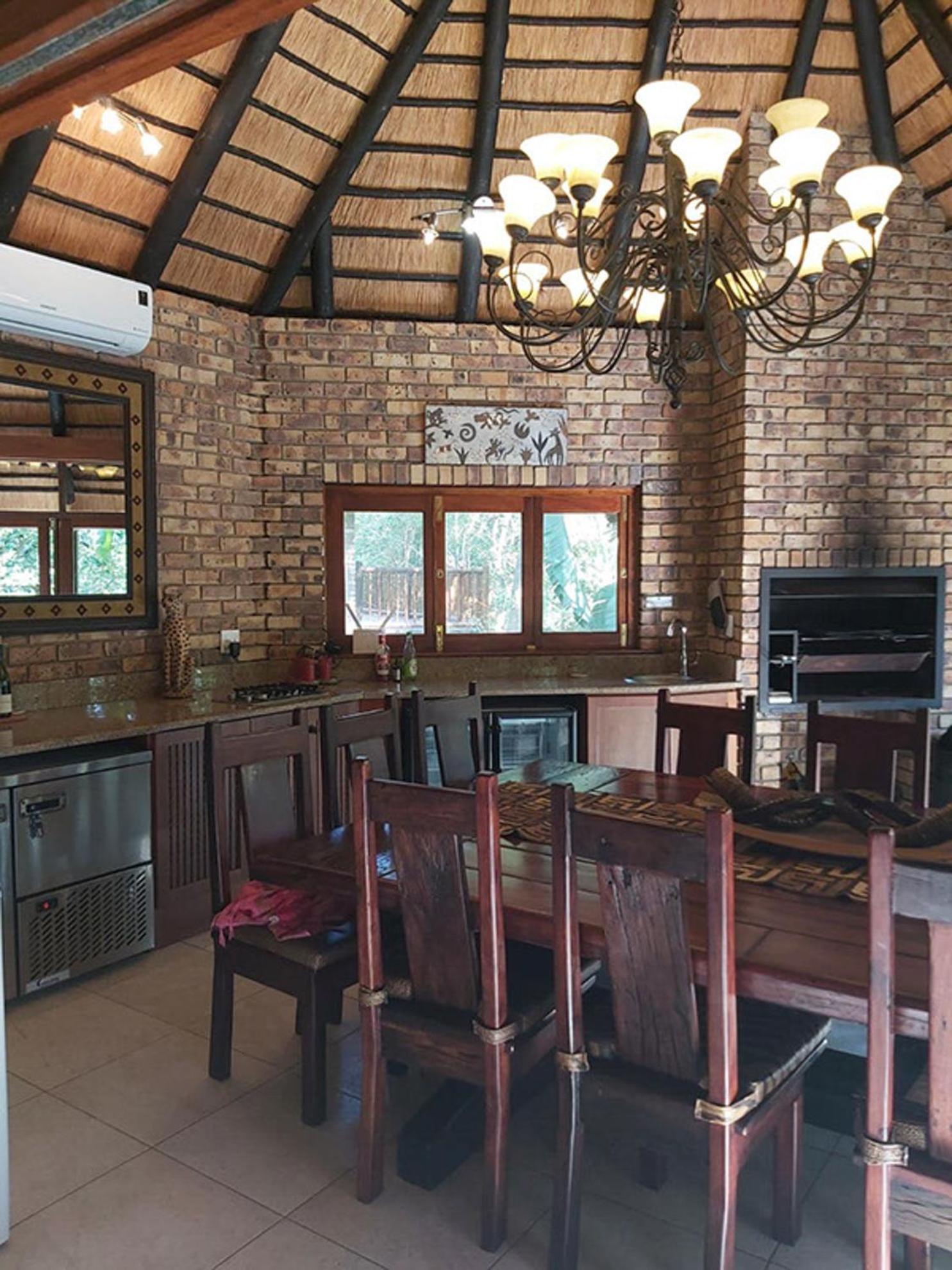 Dreamy 3 Bedroom Villa On The Edge Of The Sabie River In Kruger Park Lodge Hazyview Exterior photo
